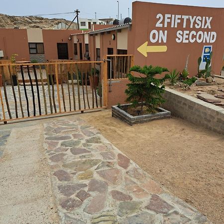 Apartmán 2Fiftysix On Second Lüderitz Exteriér fotografie