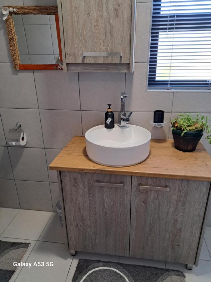 Apartmán 2Fiftysix On Second Lüderitz Exteriér fotografie